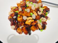 -HOMES上海本帮菜(襄阳公园店)