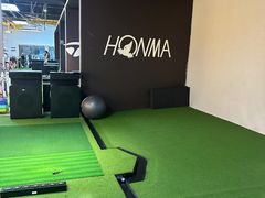 -莱茵体育生活馆