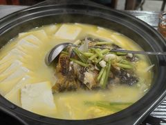 董府鱼头煲-董府·古宅餐厅