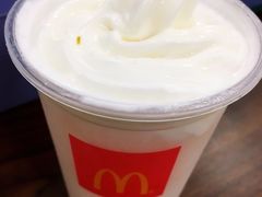 波波椰奶口味yeyeyeye-麦当劳(南京文鼎广场店)