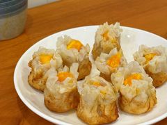 生煎咸蛋黄烧卖-鲜味烧卖店(斜西街店)