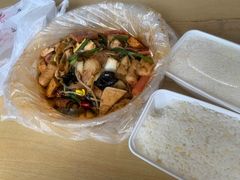 -露缘巴蜀麻辣香锅(永安街店)