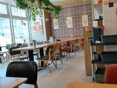 -必胜客(WOW昙华林店)