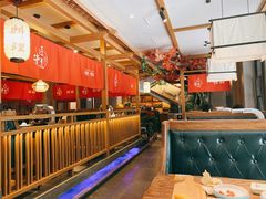 大堂-明洞阿姨·韩式酱蟹烤肉·创意料理(三元桥店)