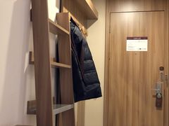 -华驿酒店(北京五棵松301医院店)