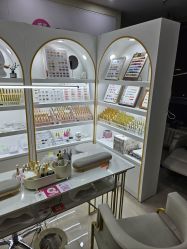 -瞧·享轻奢美甲美睫