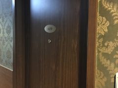 -香港华美达海景酒店