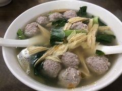 生汆丸子汤-子午路张记肉夹馍(小寨西路店)