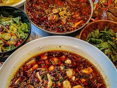 -关里关外·鱼头泡饼(唐冶绿地汇店)