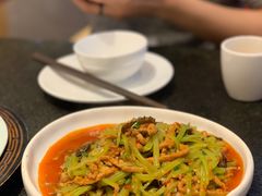 鱼香肉丝-万重锦·人文川菜馆(骡马市店)