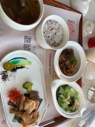 -拾玥国际月子会所(凯宾斯基店)