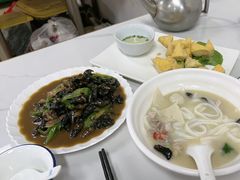 -潮汕砂锅粥