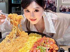 -百老汇美食街
