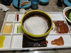 -月枫江南小馆(绿地缤纷广场店)