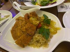 脆皮烤猪肘-Paulaner·德国帕拉娜自酿啤酒餐厅(海上世界店)