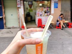 菠萝冰水-成裕雪糕店(士多店)
