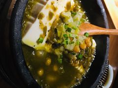 -九锅一堂酸菜鱼(新南凯德直营店)