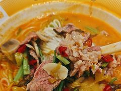 -粉小主·贵州酸汤牛肉粉(南京仙林金鹰店)