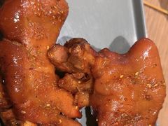 -街角等你.大连海鲜烧烤.经典铁板海鲜串(西安路店)