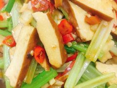-老游独一佳湘菜馆(高新四路店)