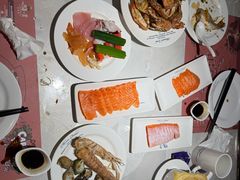 -四海一家自助餐(益田假日广场店)