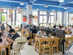 -黄兴南路步行商业街