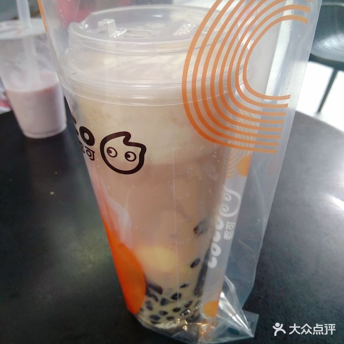 coco都可(创意店)奶茶三兄弟 奶盖图片