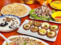 -塔洛藏餐吧(香格里拉古城店)