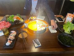 -呷哺呷哺(孝义万达店)