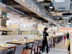 -大头虾越式风味餐厅(光明广场店)