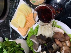 -潮汕美牛肉丸火锅店(天宁寺店)