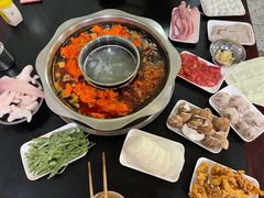 鸳鸯锅-邓莽子老火锅(鲁祖庙店)