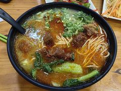 -志权牛肉面(灵山路店)