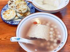 -灵山酒酿健忠(黄山汤口寨西非遗店)