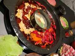 -老酉火锅(阳明古镇店)
