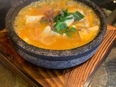 -云海肴·汽锅鸡·云南菜(天山百盛优客店)