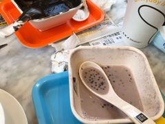生磨黑芝麻糊-满记甜品(湖滨店)