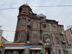 -梅记大块头爆鱼店(乍浦路店)