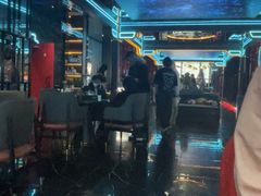 -屋有岛沉浸游戏旗舰店(中山公园店)