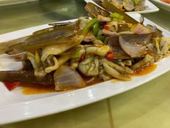 -四川小胡子海鲜(丁村万人海鲜广场店)