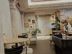 -玲婧胡同·生日蛋糕·餐厅(嘉里城店)