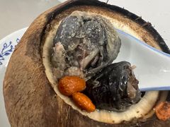 椰子炖乌骨鸡-達揚原味燉品(文明路店)