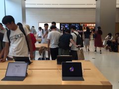 -Apple零售店(玄武湖店)