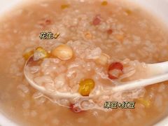 -李与白包子铺(桐梓林店)