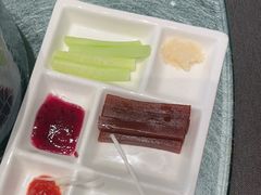 -凤凰园烤鸭店·唐山菜·传承花椒肉(老唐丰路店)