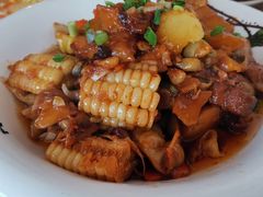 -鸿运美食府
