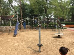 -酷酷兔少儿拓展天地