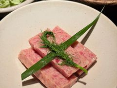 -三出山火锅(南京万象天地店)