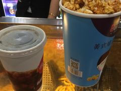 -时代华纳国际影城(鹏晖广场店)