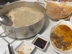 -肥仔文澳门猪骨煲(南京西路店)